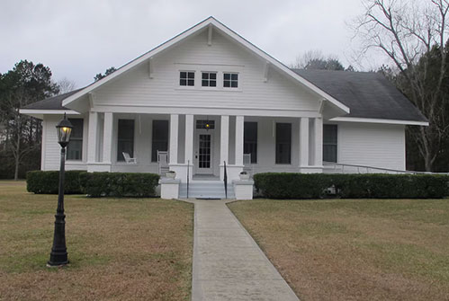 Mimi's Elegant Country Home